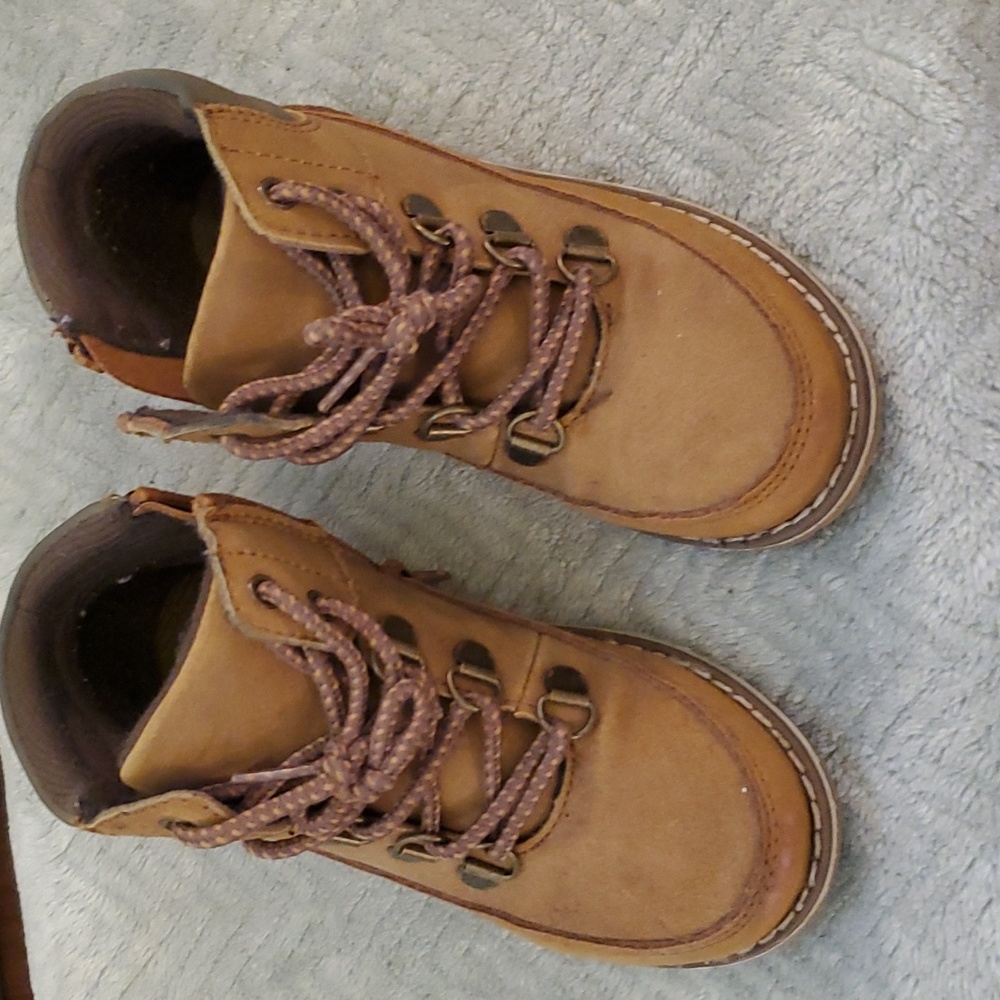 🔖💥SALE💥 Great Boots - Children's Place - sz 10T